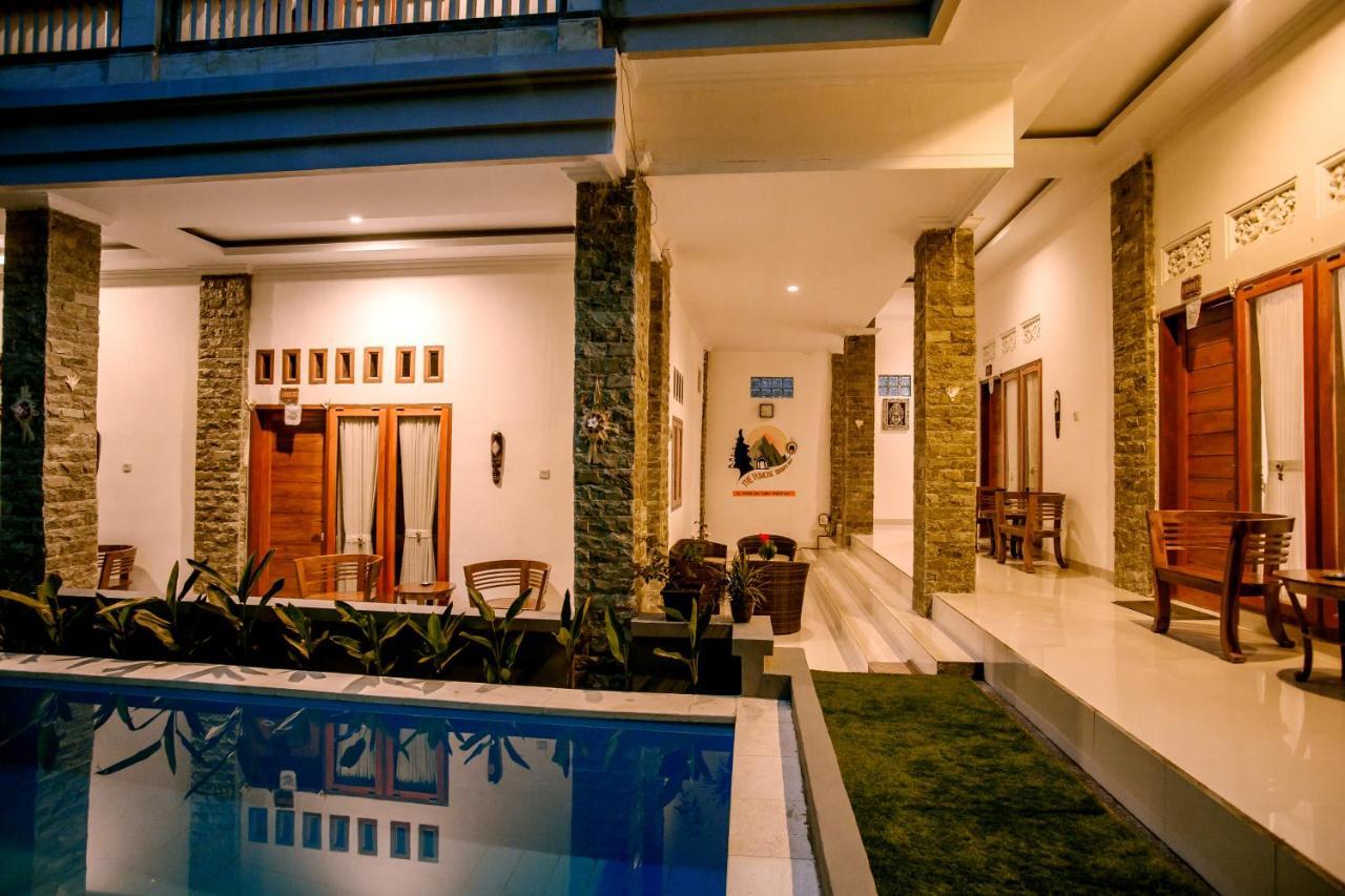 The Puncak Santhi Inn Batununggul Exterior foto