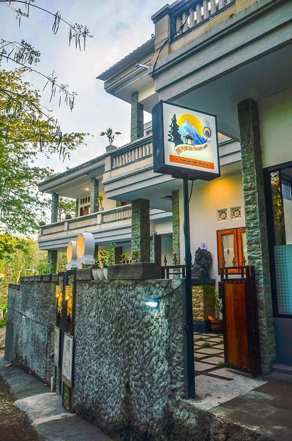 The Puncak Santhi Inn Batununggul Exterior foto